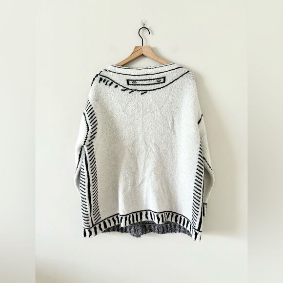 Fashion Nova Draw the Line Oversized Cardigan in Black & White - Size S - Picture 4 of 6